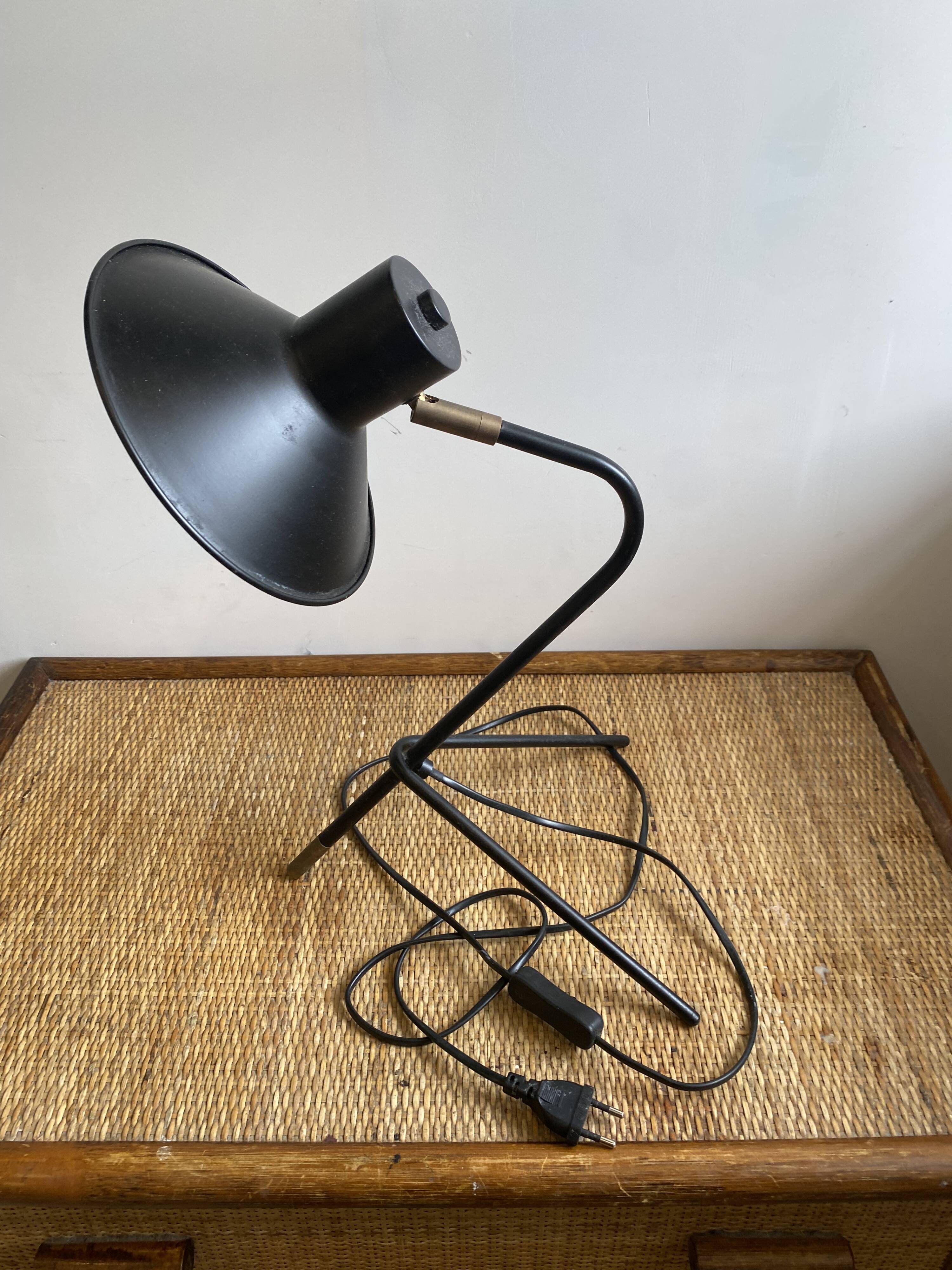 Vintage 1970s black cocotte lamp