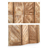 4-flapper patinated wooden screen