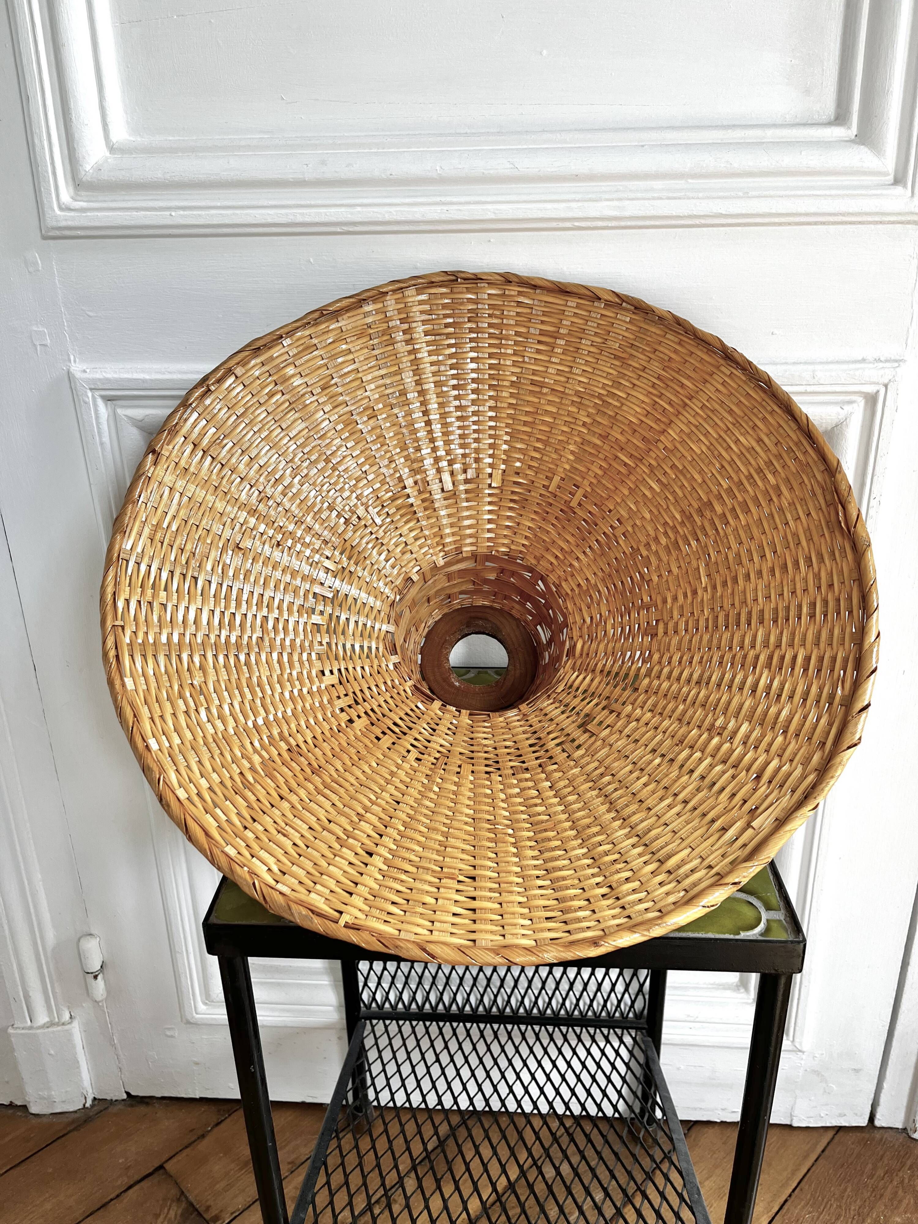 Suspension in woven wicker 70s