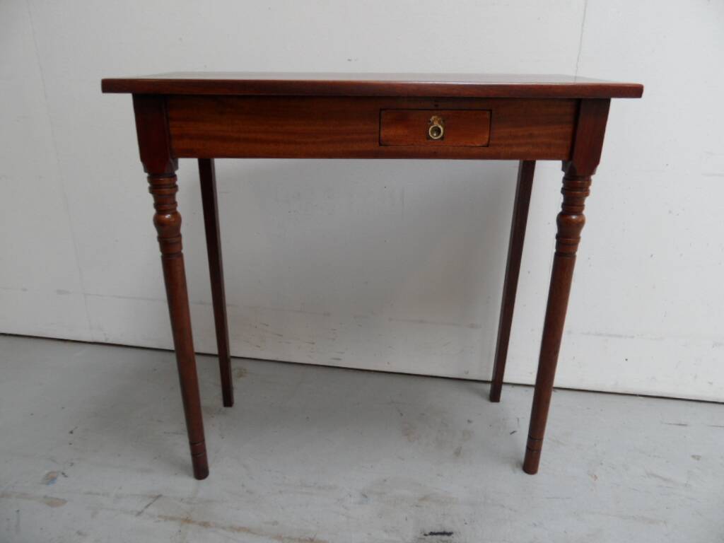 Antique mahogany sidetable