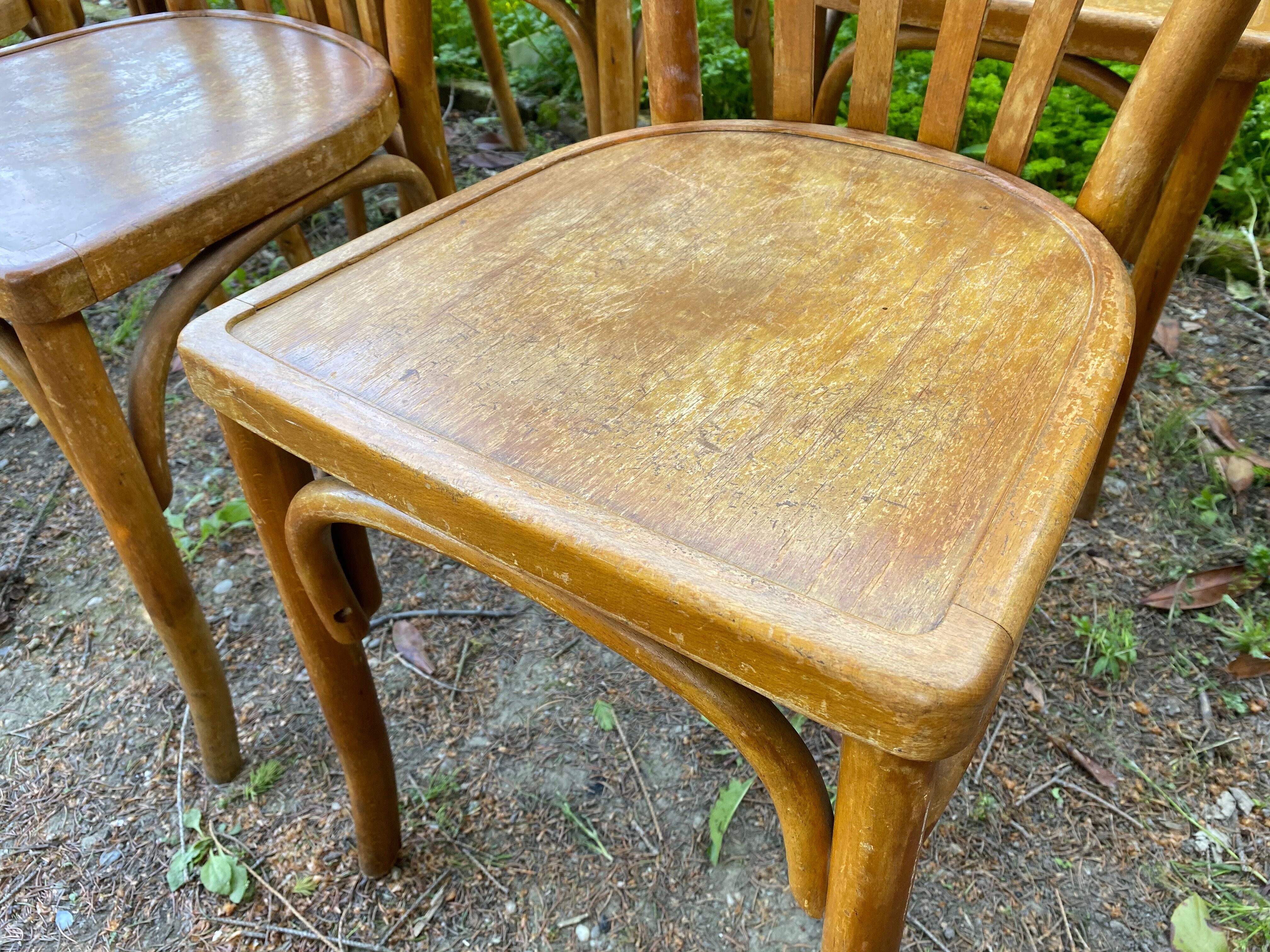 Lot de 8 chaises de bistrot vintage 1950