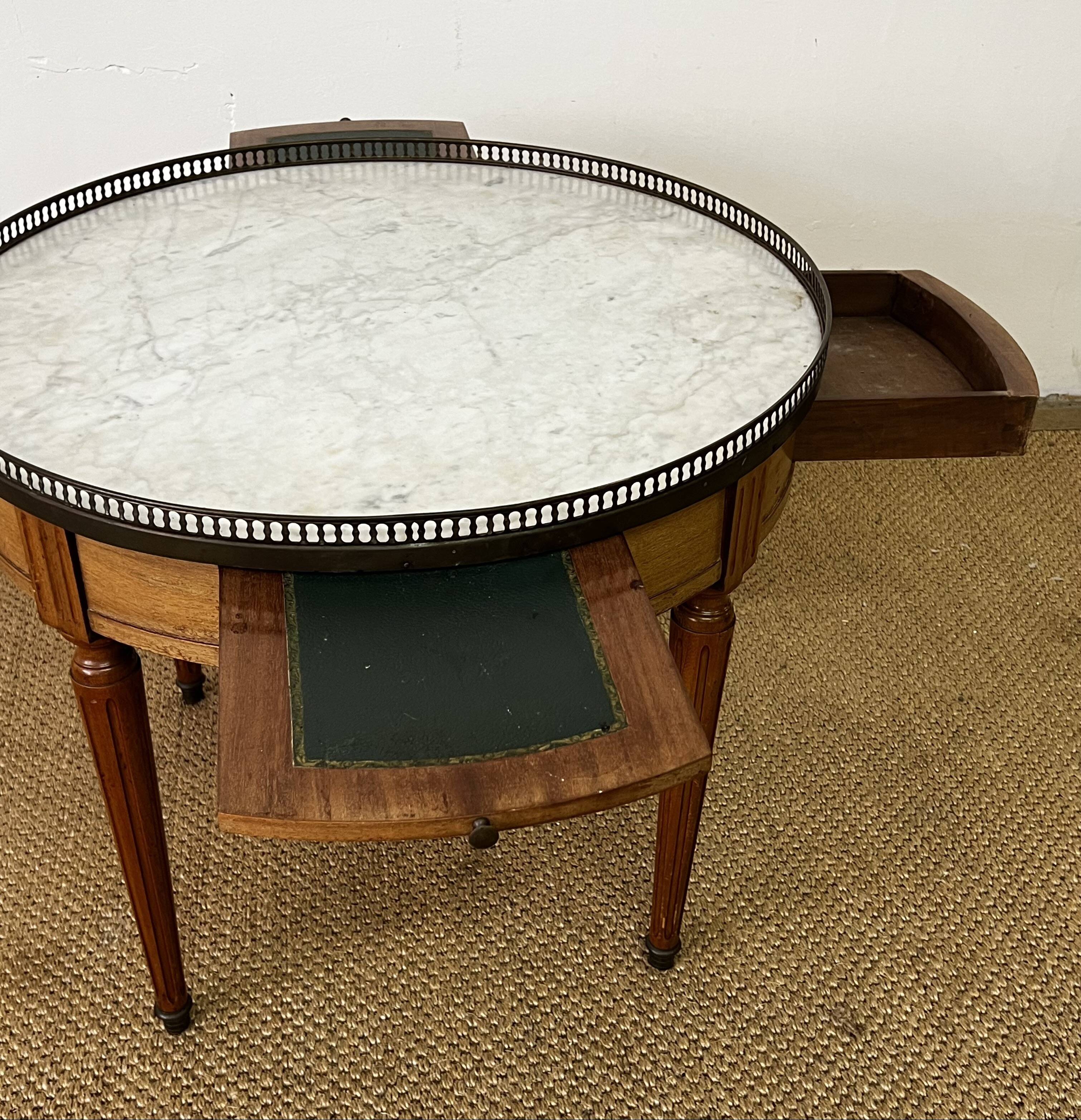 Guéridon - Table bouillotte de style Louis XVI