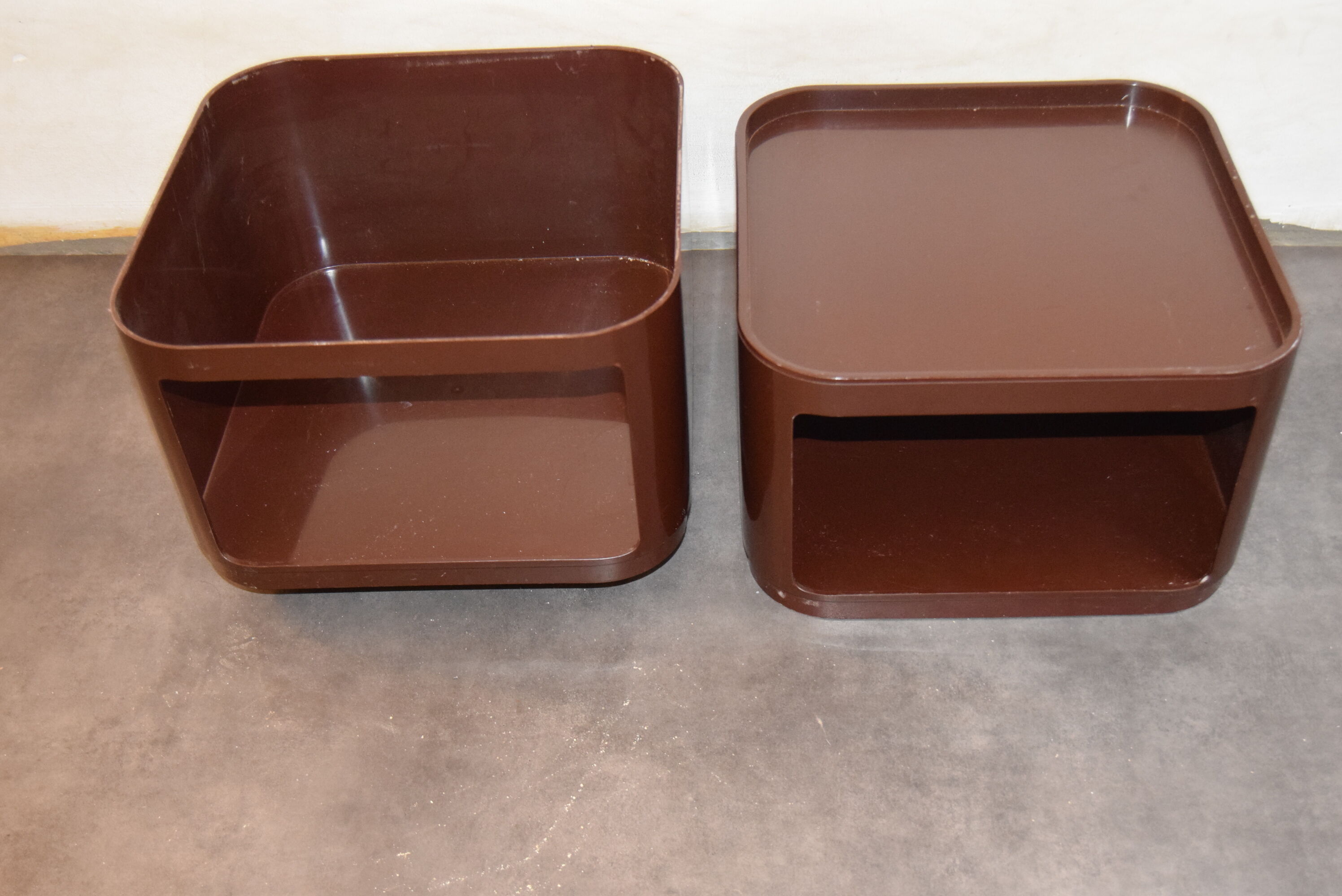 Desserte Componibili d'Anna Castelli pour Kartell