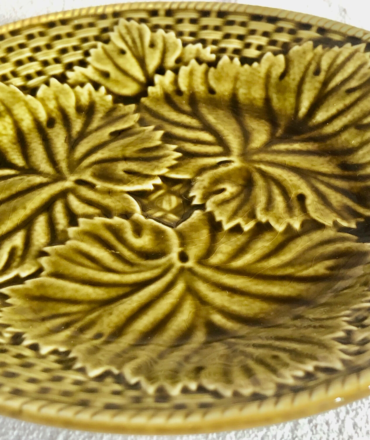 4 plates barbotine Gien