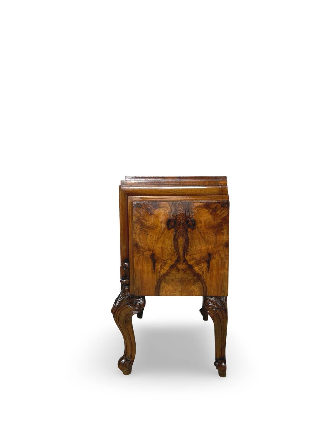 Italian nightstands from the 1930s