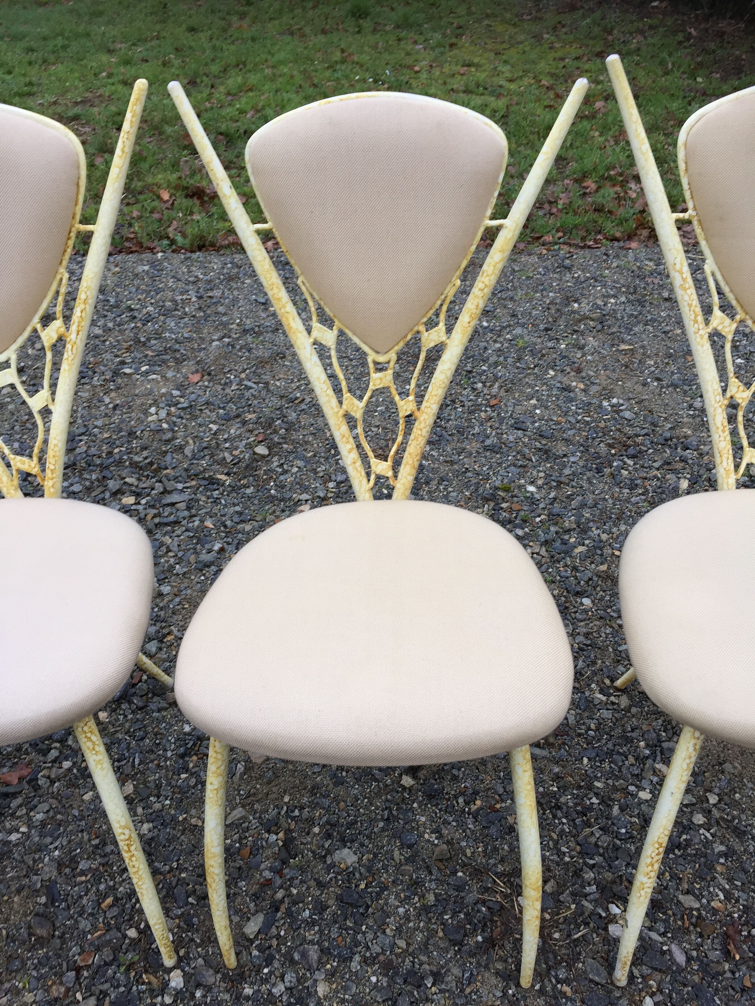 4 vintage chairs in tubular metal lacquered white yellow.