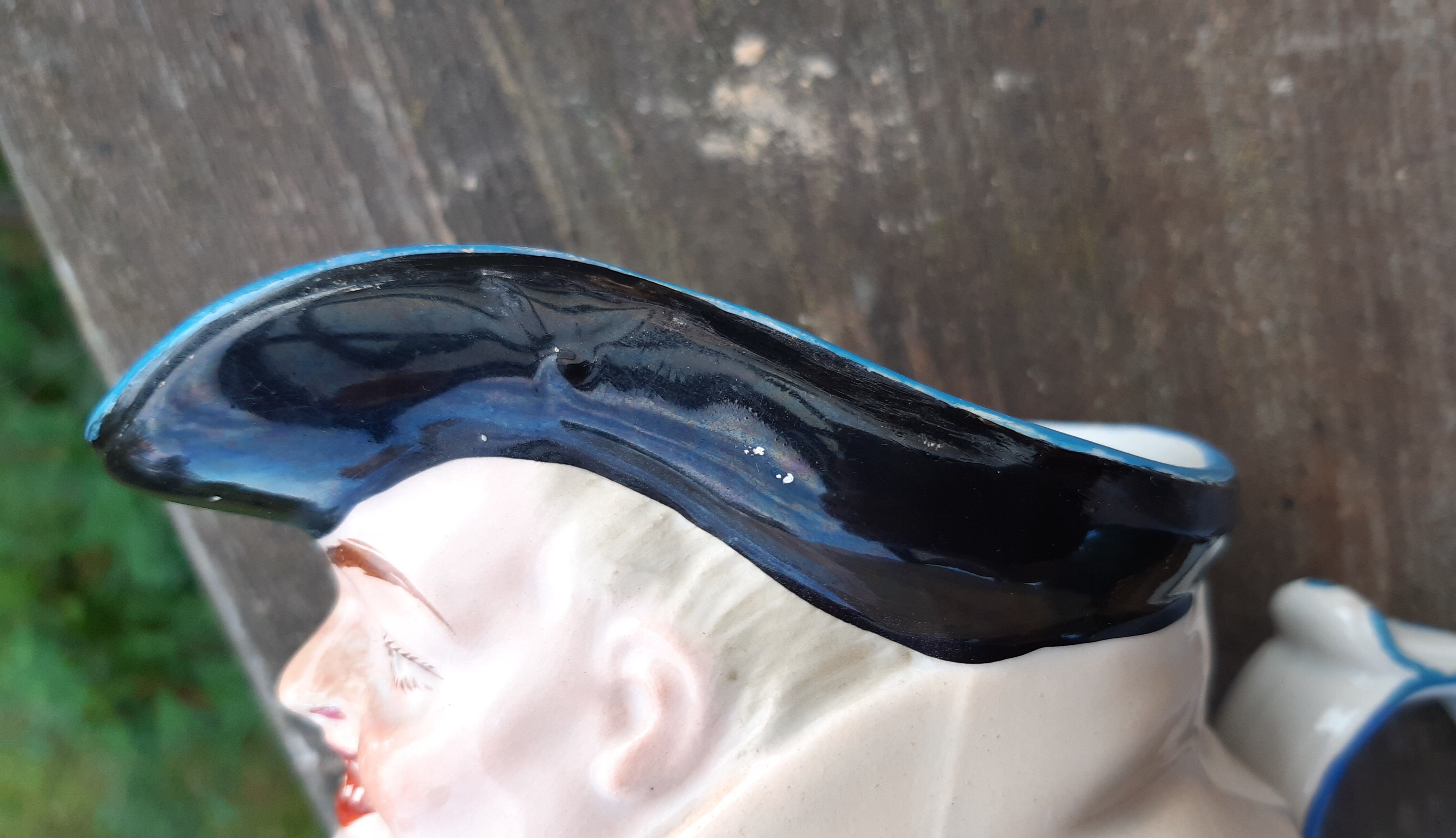 Pitcher in slurry Creil and Montereau