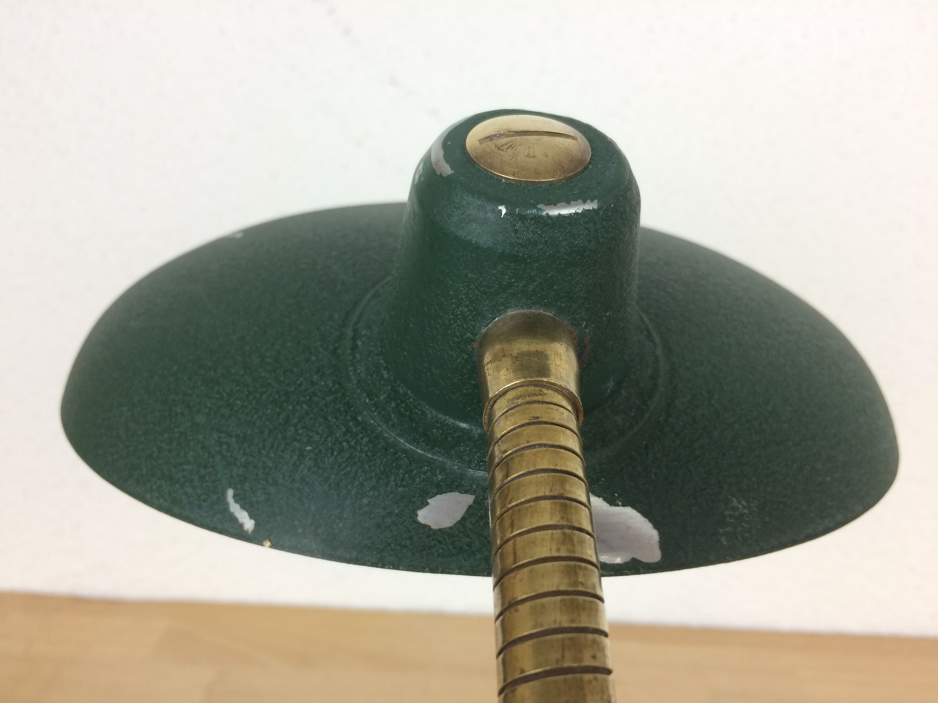 40s green flexible desk lamp