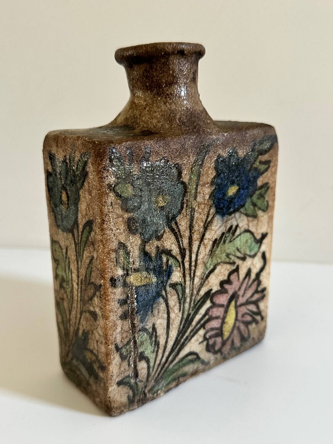 Ancient flask / Persian ceramic from the Qajar period, 18th century