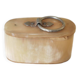 Horn box