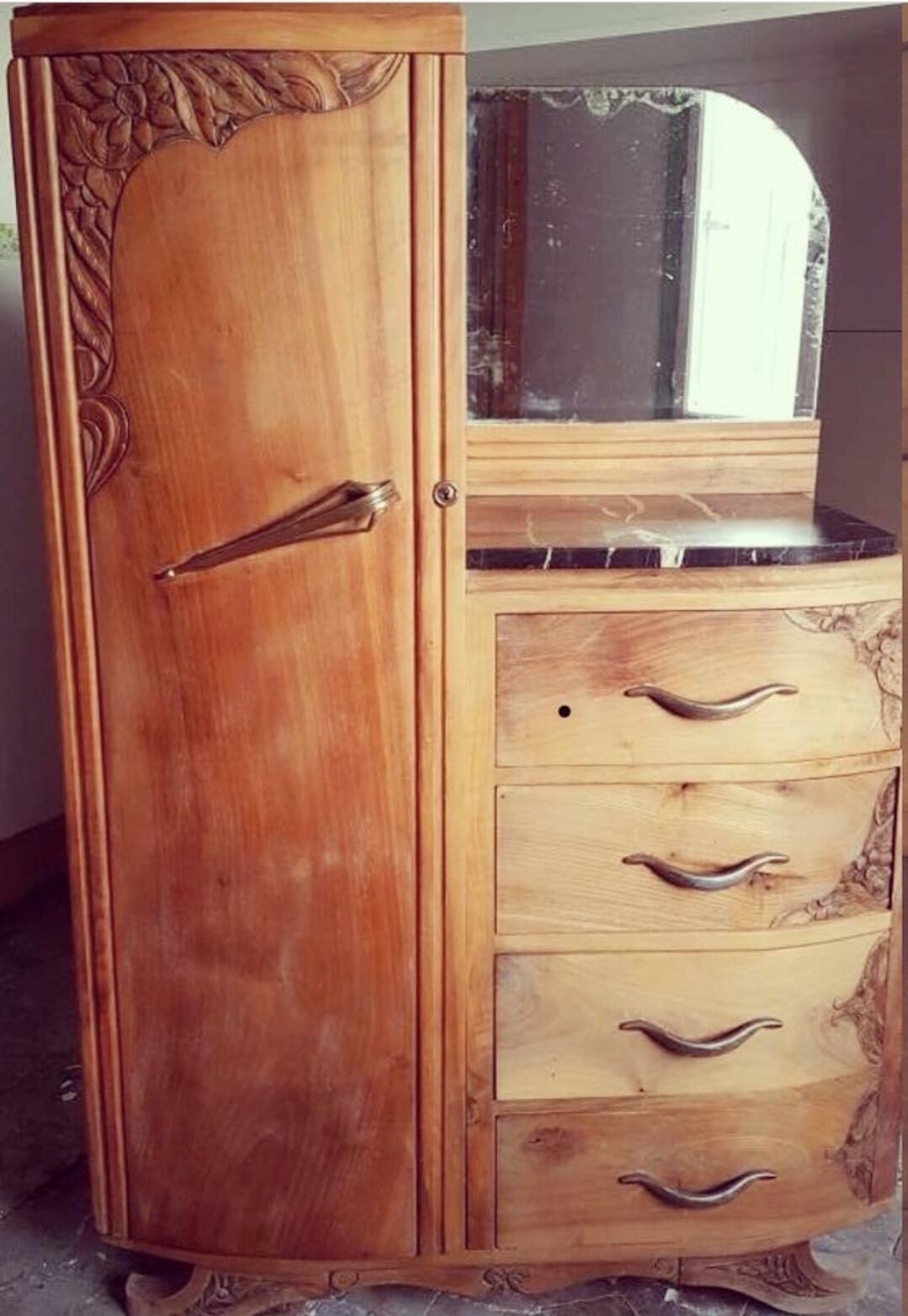 Commode wardrobe art deco pink