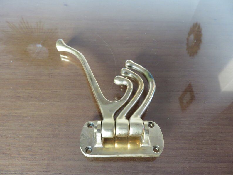 Coatrack swivel brass 70s