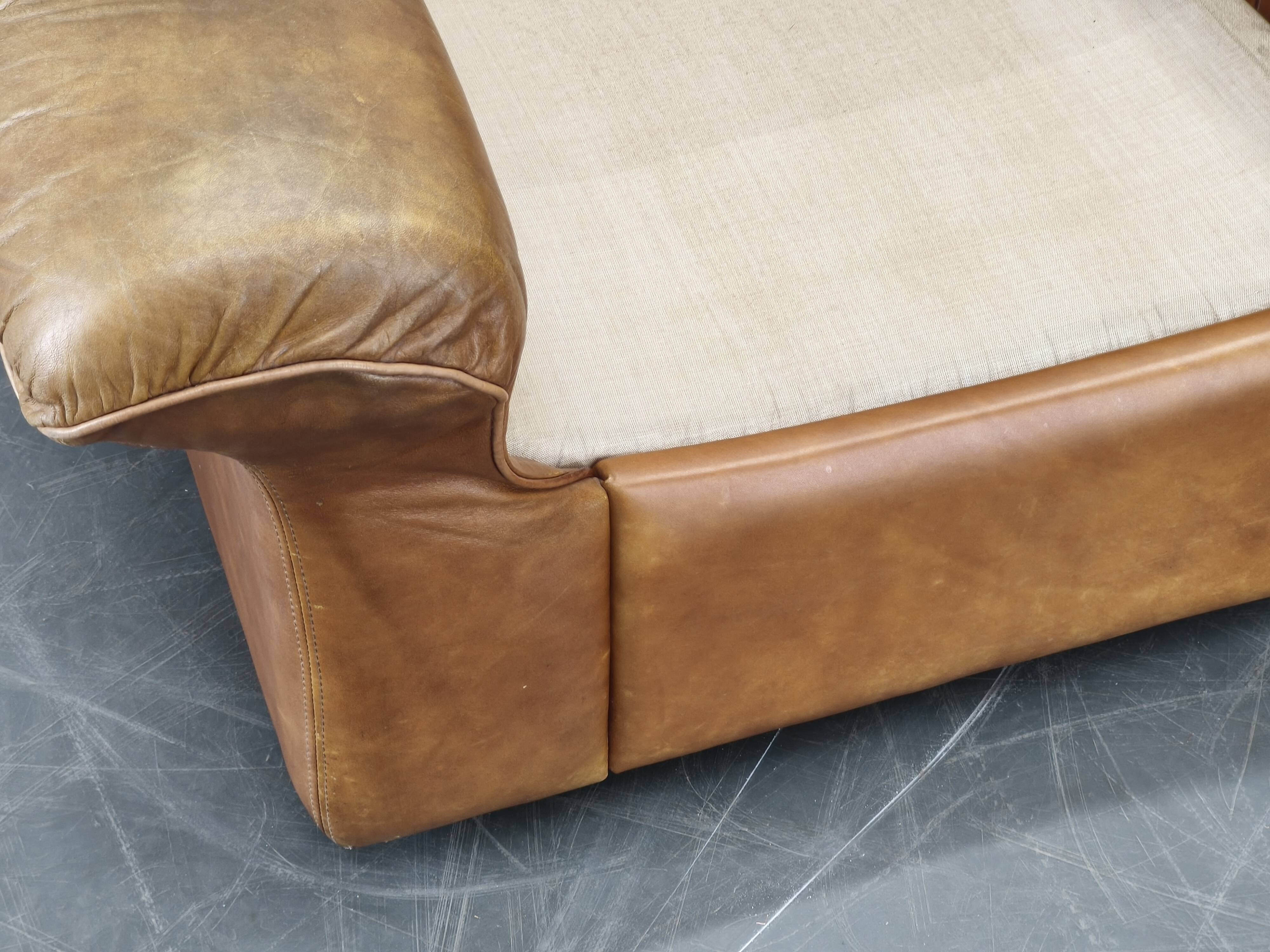 Pair of Arcon Italia Cognac Buffalo Leather Lounge Armchairs