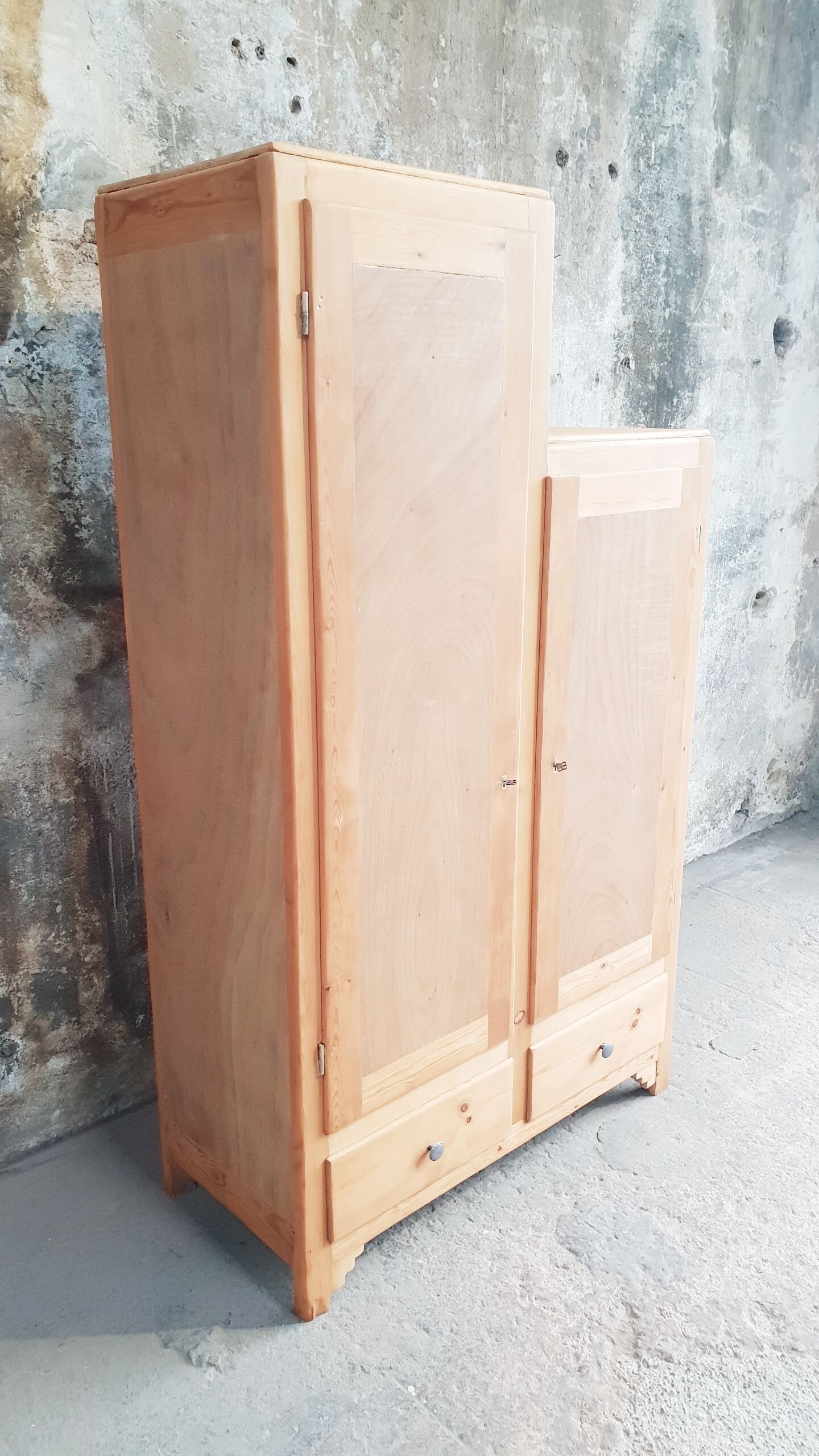 Vintage asymmetrical cabinet