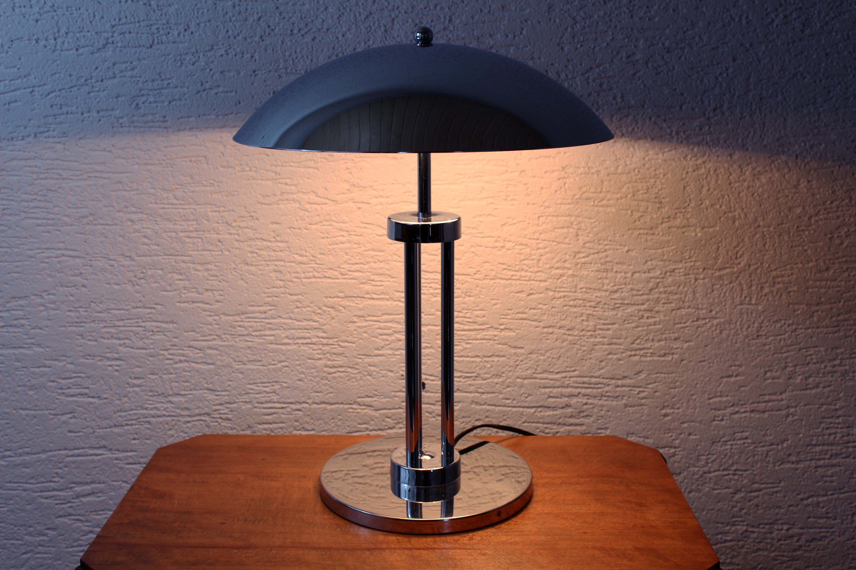 Lamp "mushroom" in metal