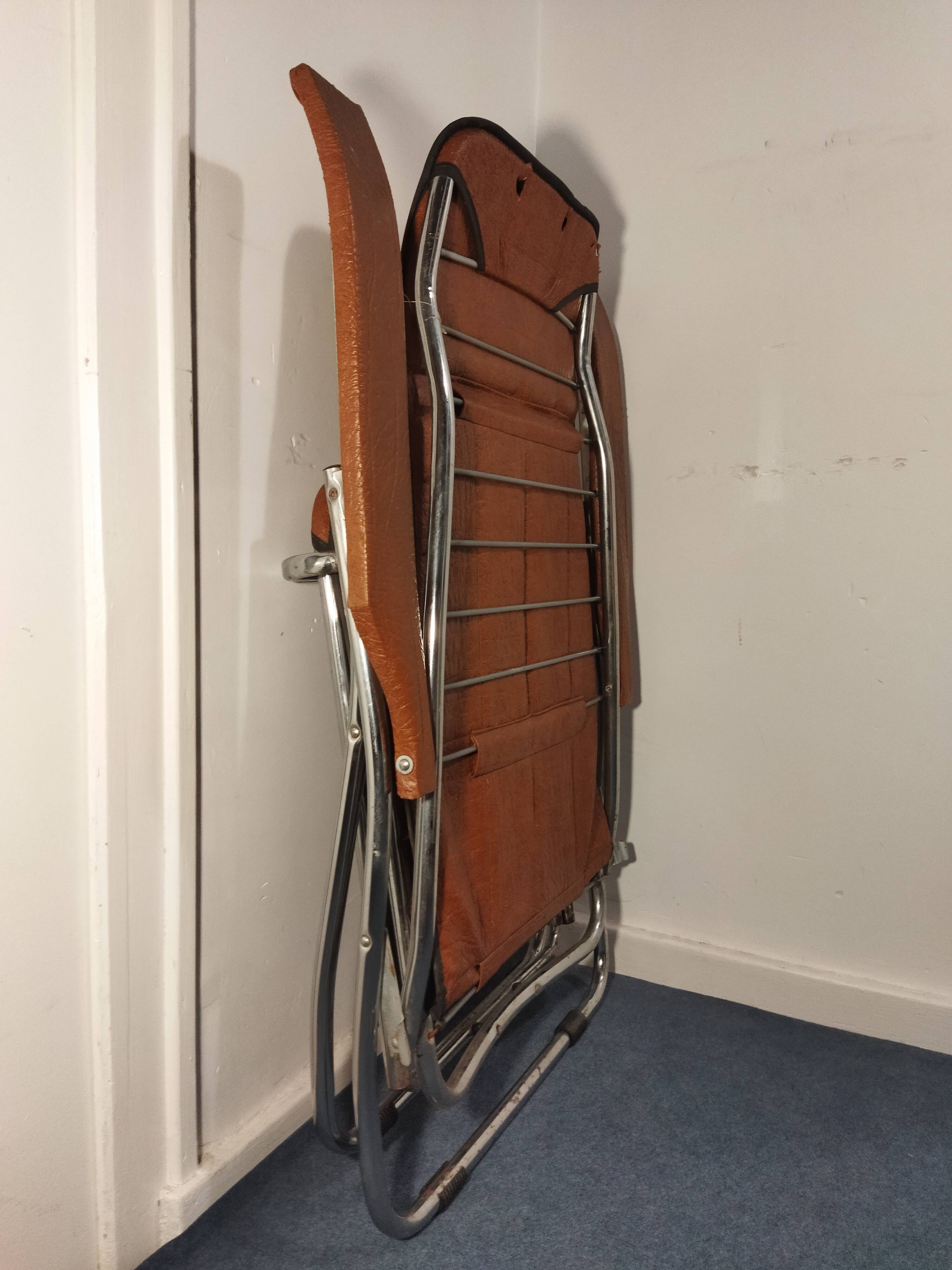 Italian folding armchair