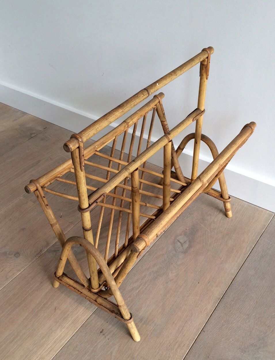 Magazine rack Wicker, around 1950