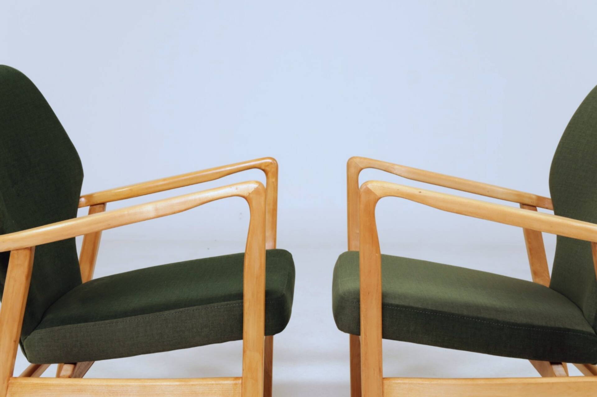 Pair of longue chairs royal green velvet by Ikea
