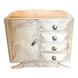 Art Deco furniture