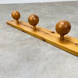 Wall coat rack hook pine balls