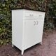 Vintage white sideboard with 2 doors and 2 drawers