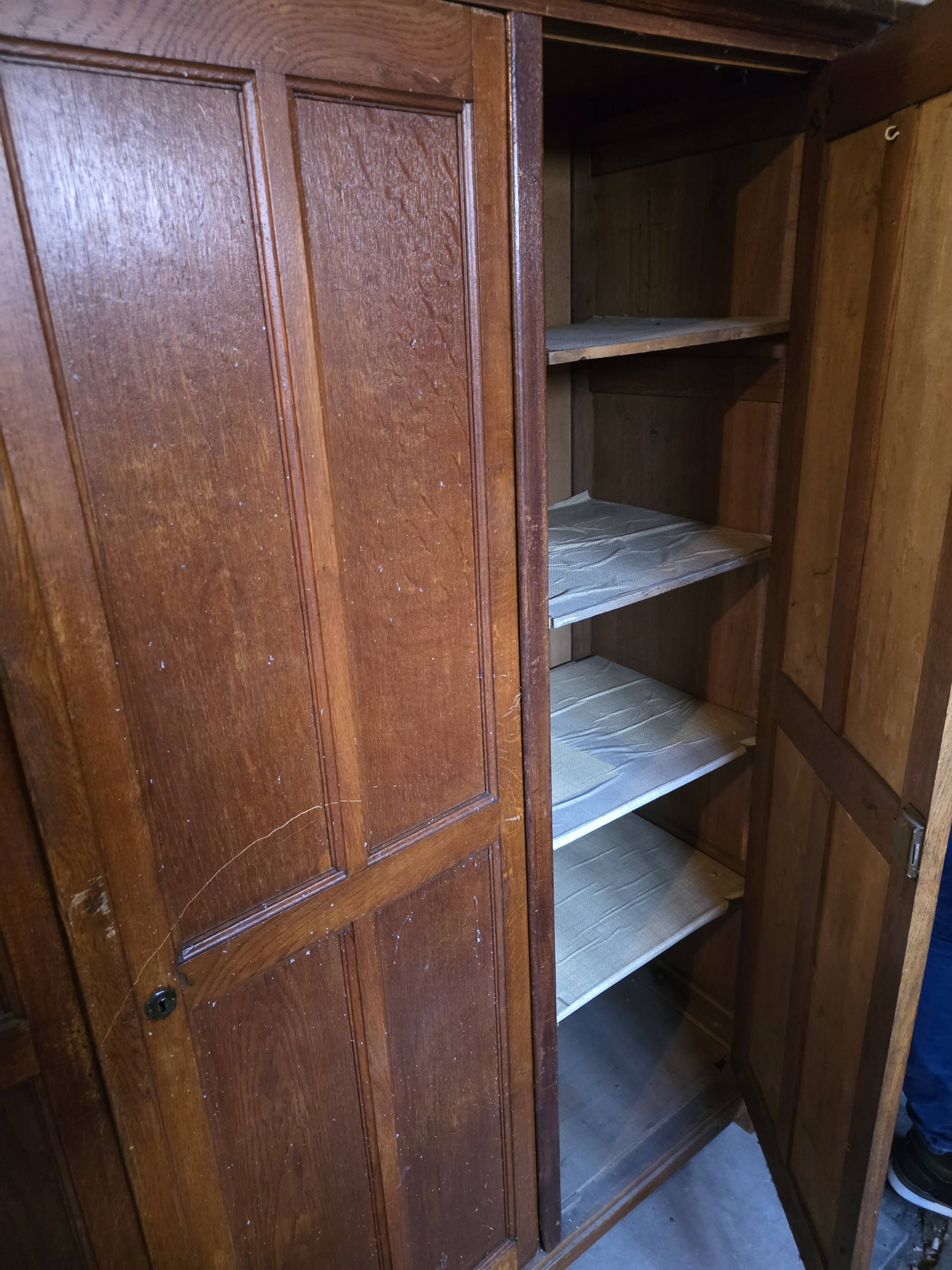 3-door workshop cabinet in solid oak
