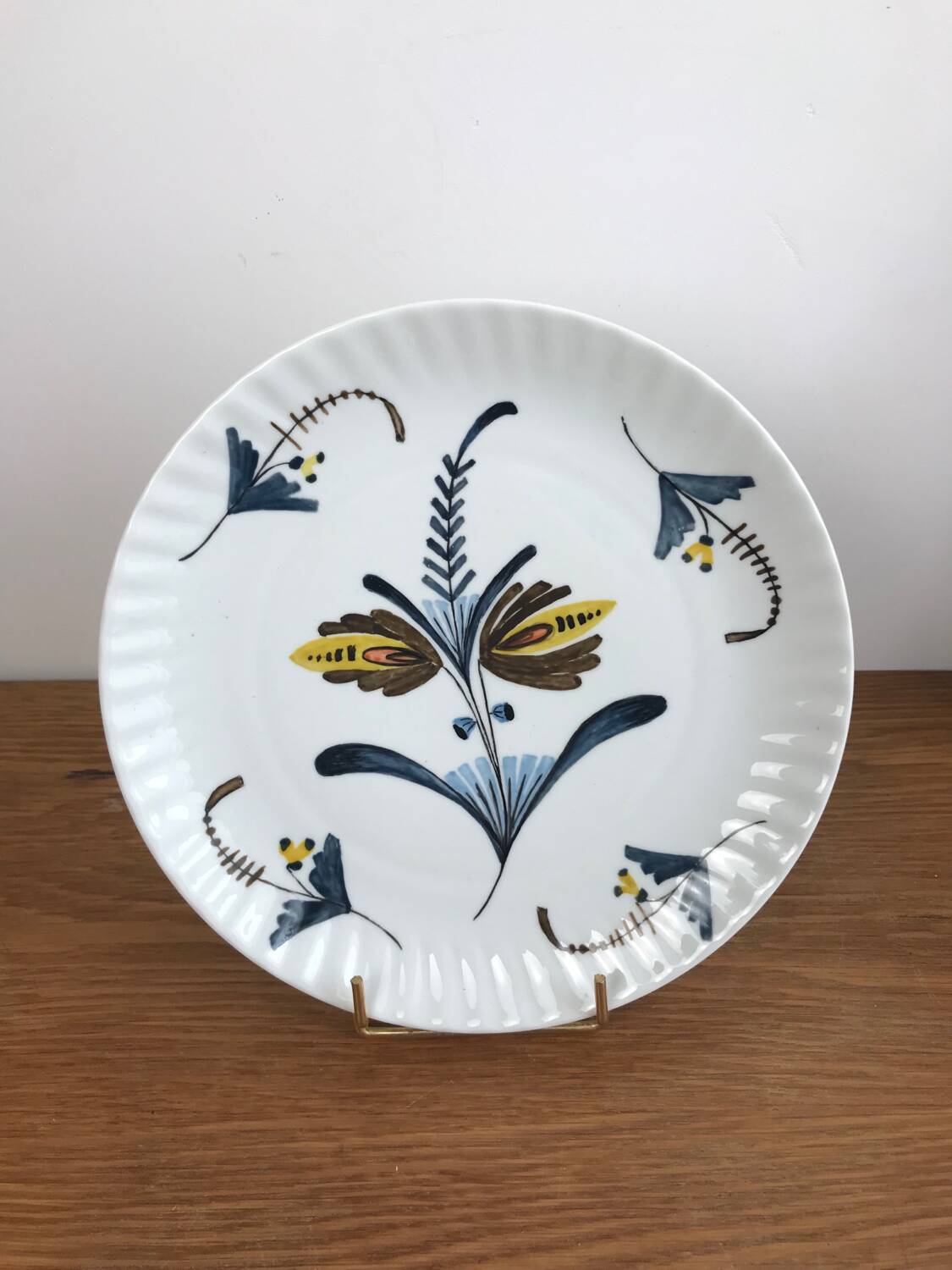 Flat Plate or Small Round Porcelain Dish Signed Nelly Abstract Flower