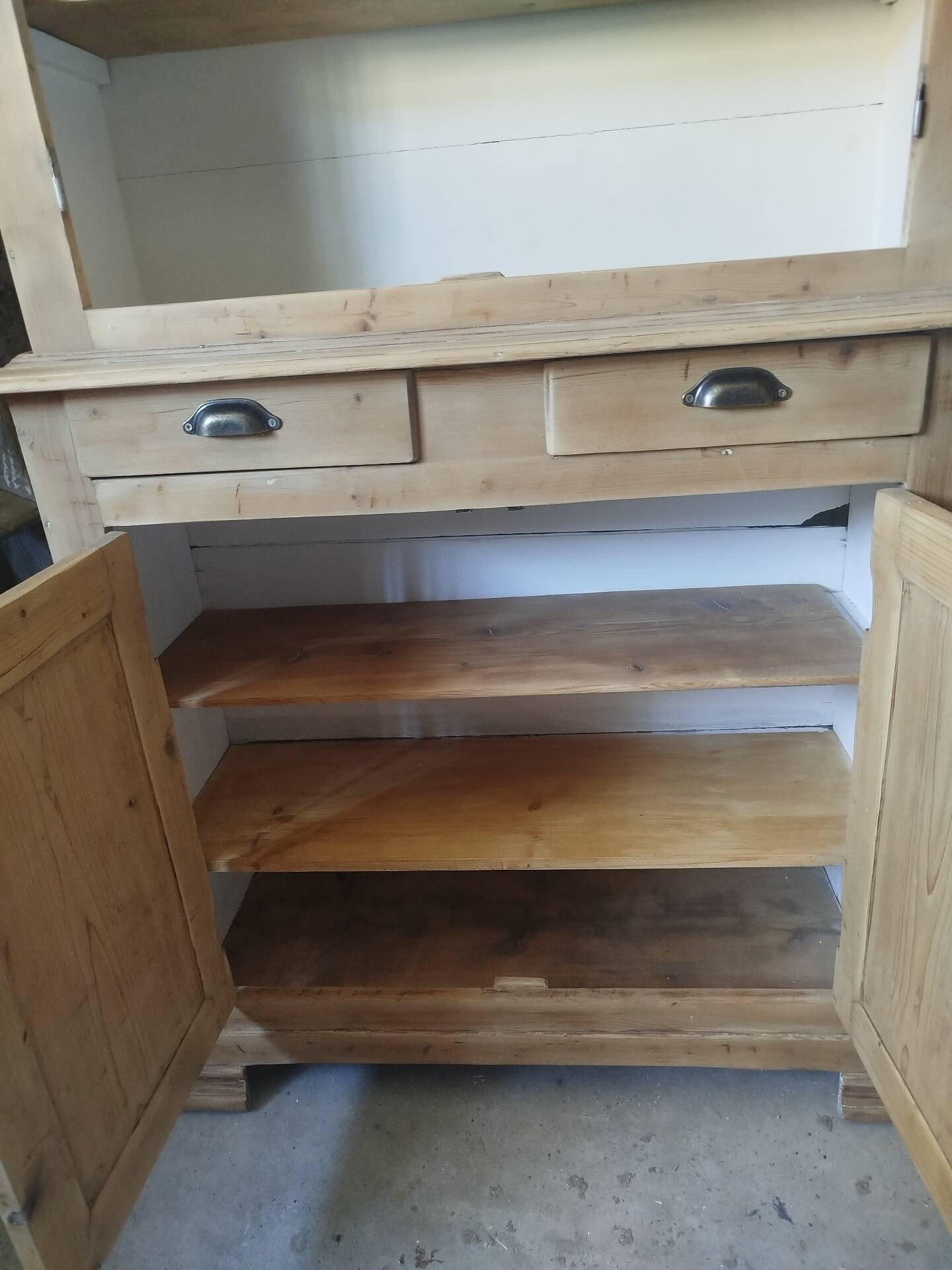 Buffet 2 renovated bodies