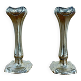 Paire de vases à boutons en argent massif de style Art Nouveau