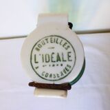 Ideal glass milk bottle with porcelain cap 210693