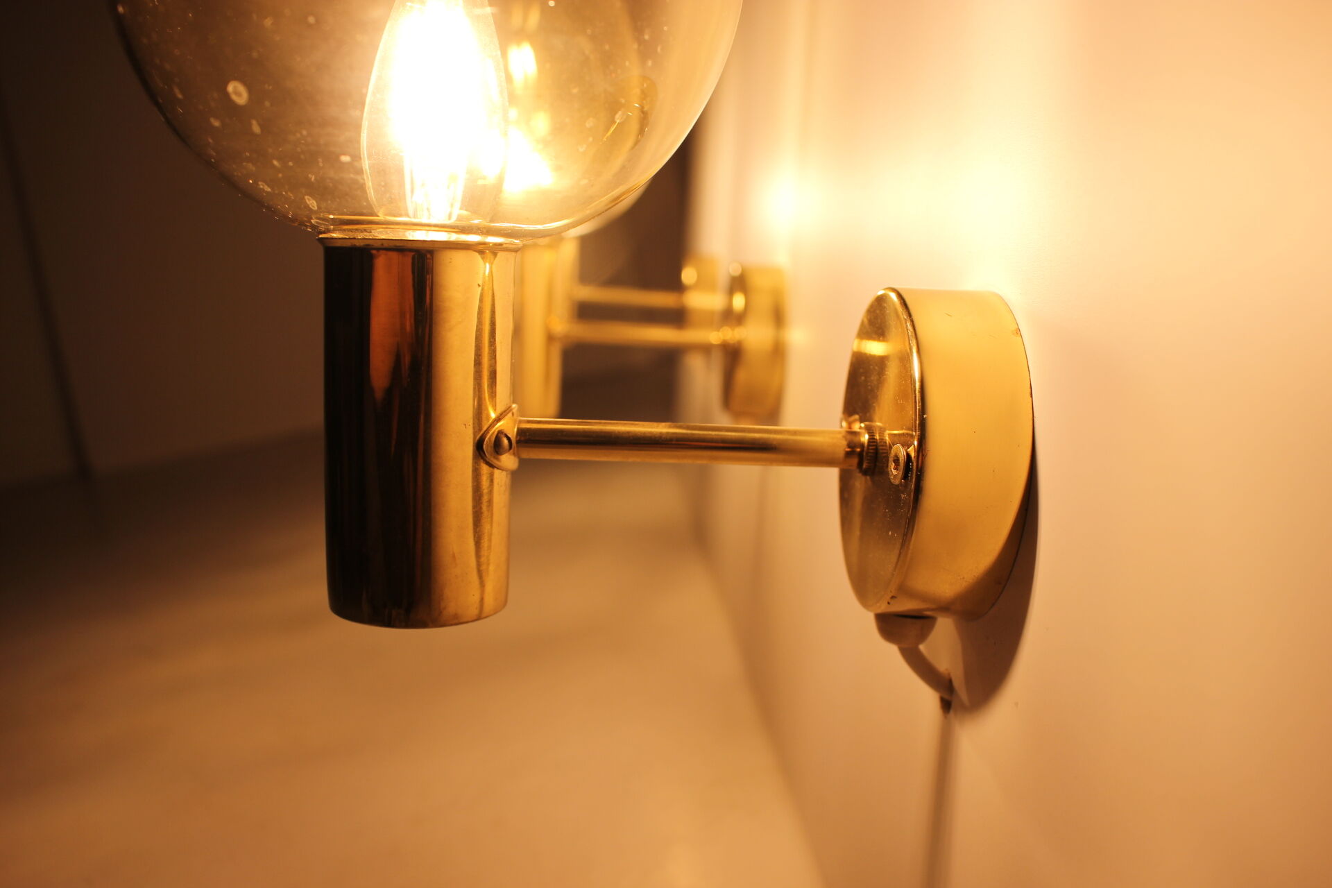 1960s Hans-Agne Jakobsson wall lamp