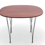 Table scandinave Super-ellipse en palissandre de Rio. 4 pers.