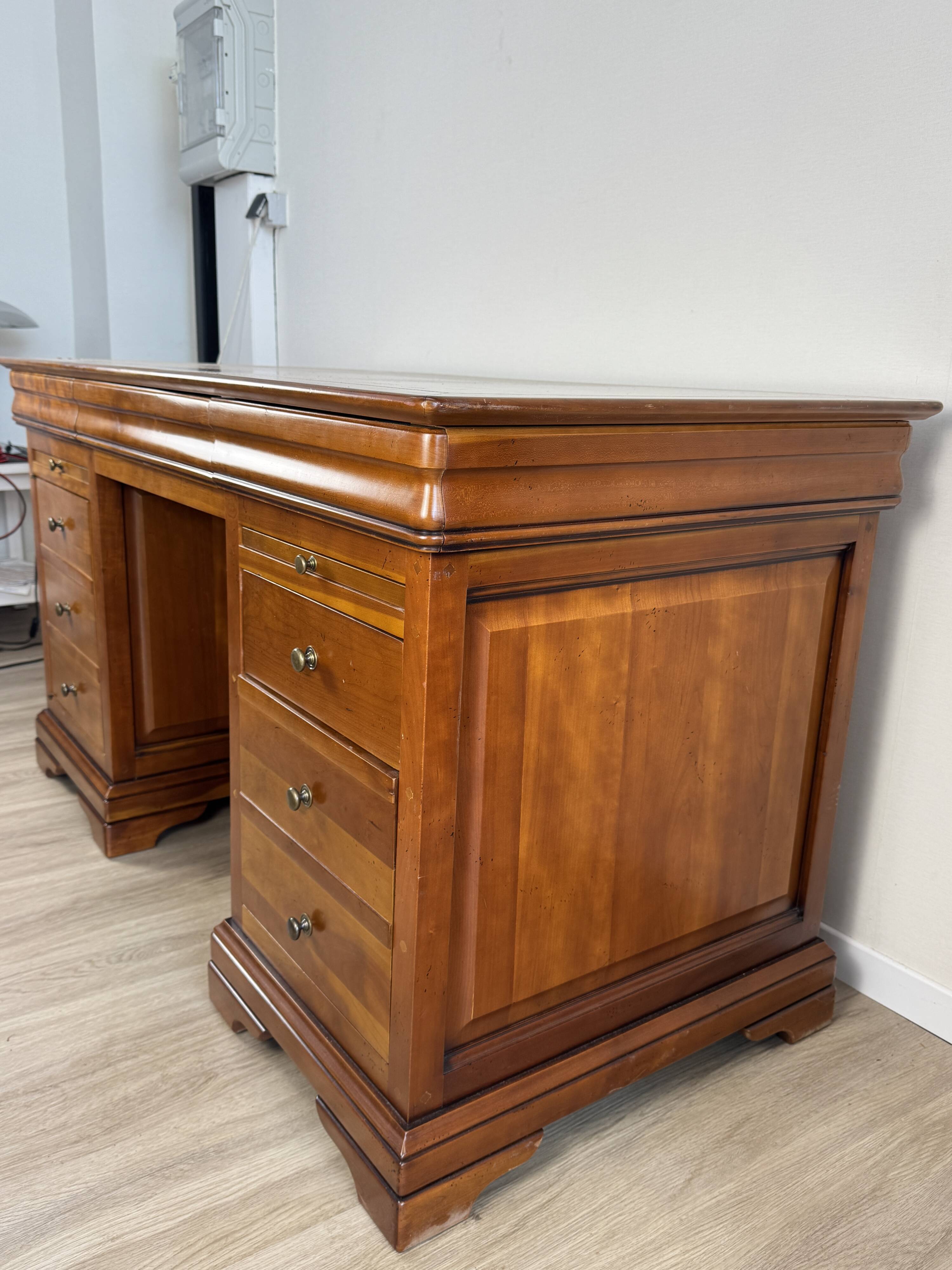 ministry desk cherry wood