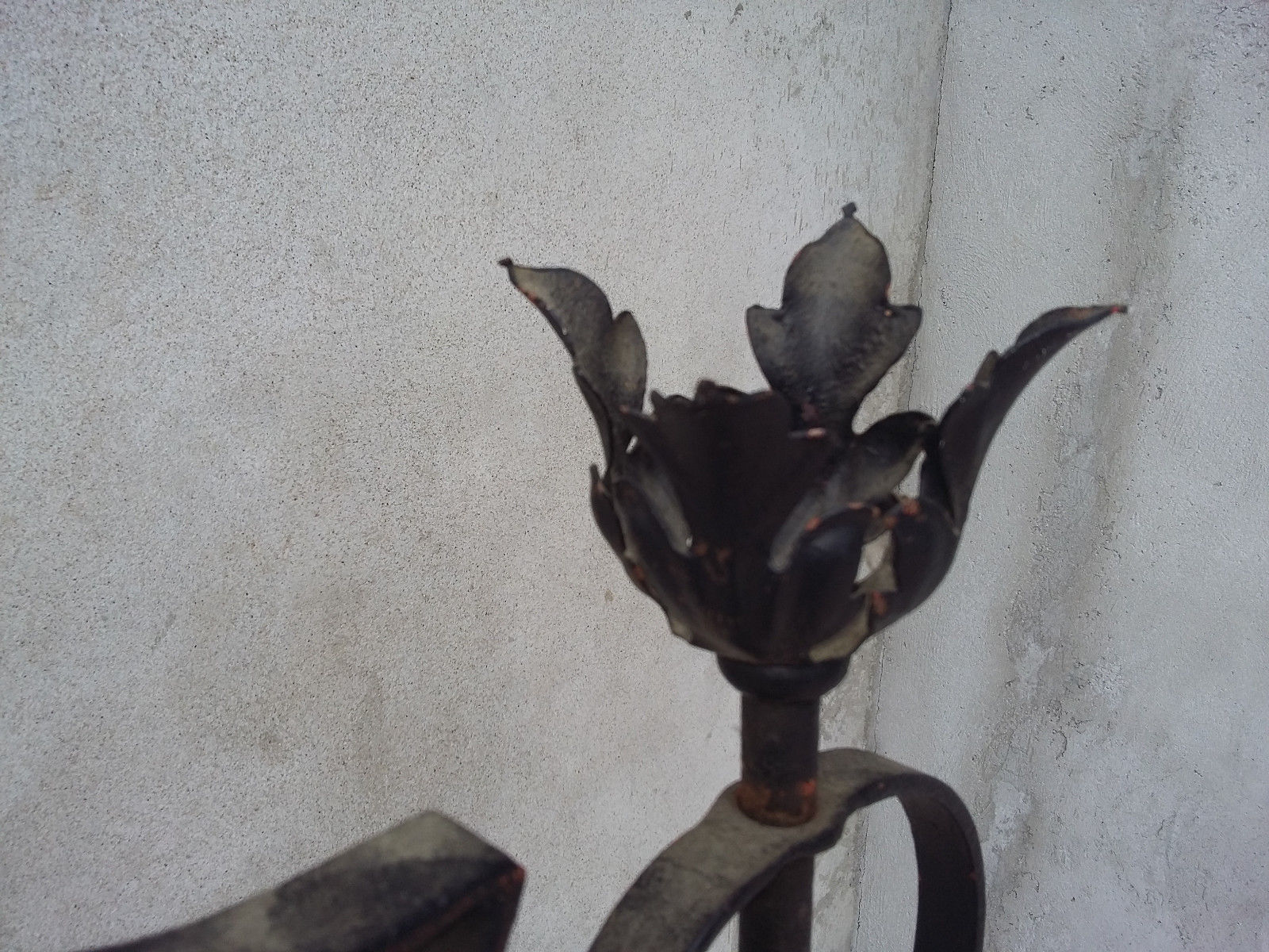 Wrought iron lamppost