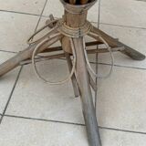 Round rattan table
