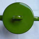 Green enamelled porcelain coffee set