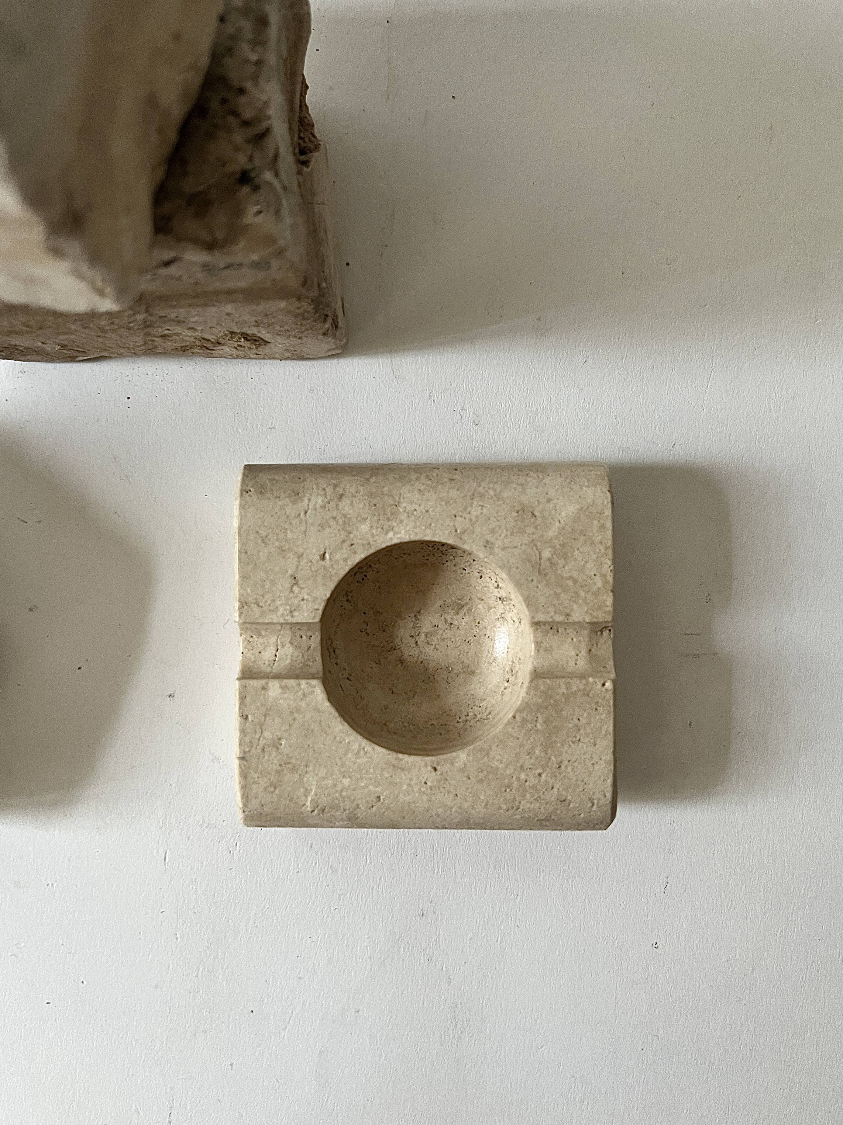 Cendrier bougeoir en travertin, E.Mari pour Fratelli Manelli,design 1970