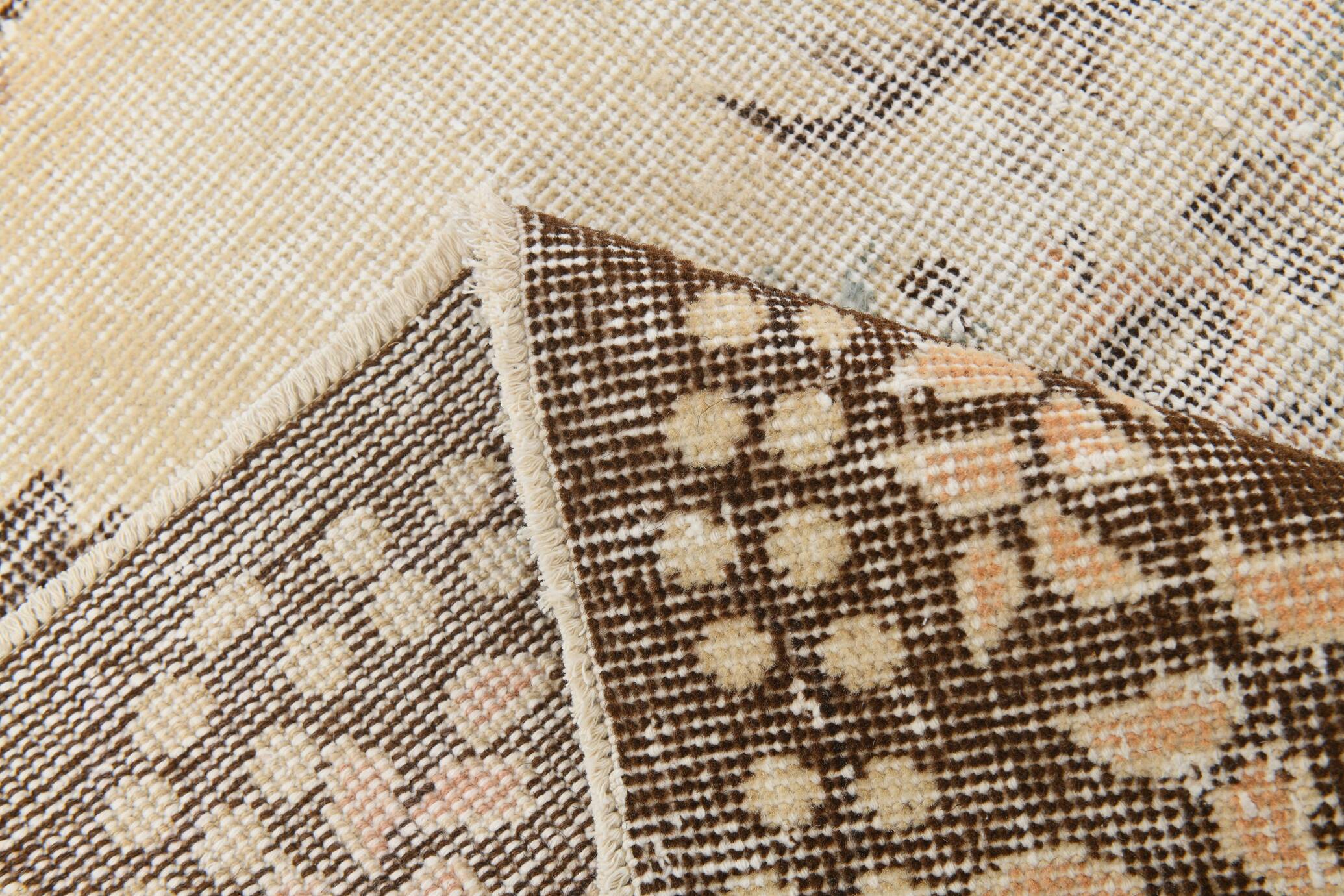 6x10 Shades Of Brown Beige Classic Vintage Rug, 174x303Cm SK 5112