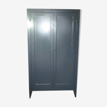 Armoire parisienne Vintage peinte gris acier