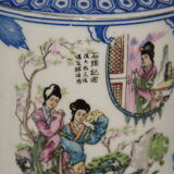 Japan :teapot decorated with elegant geisha in kimono