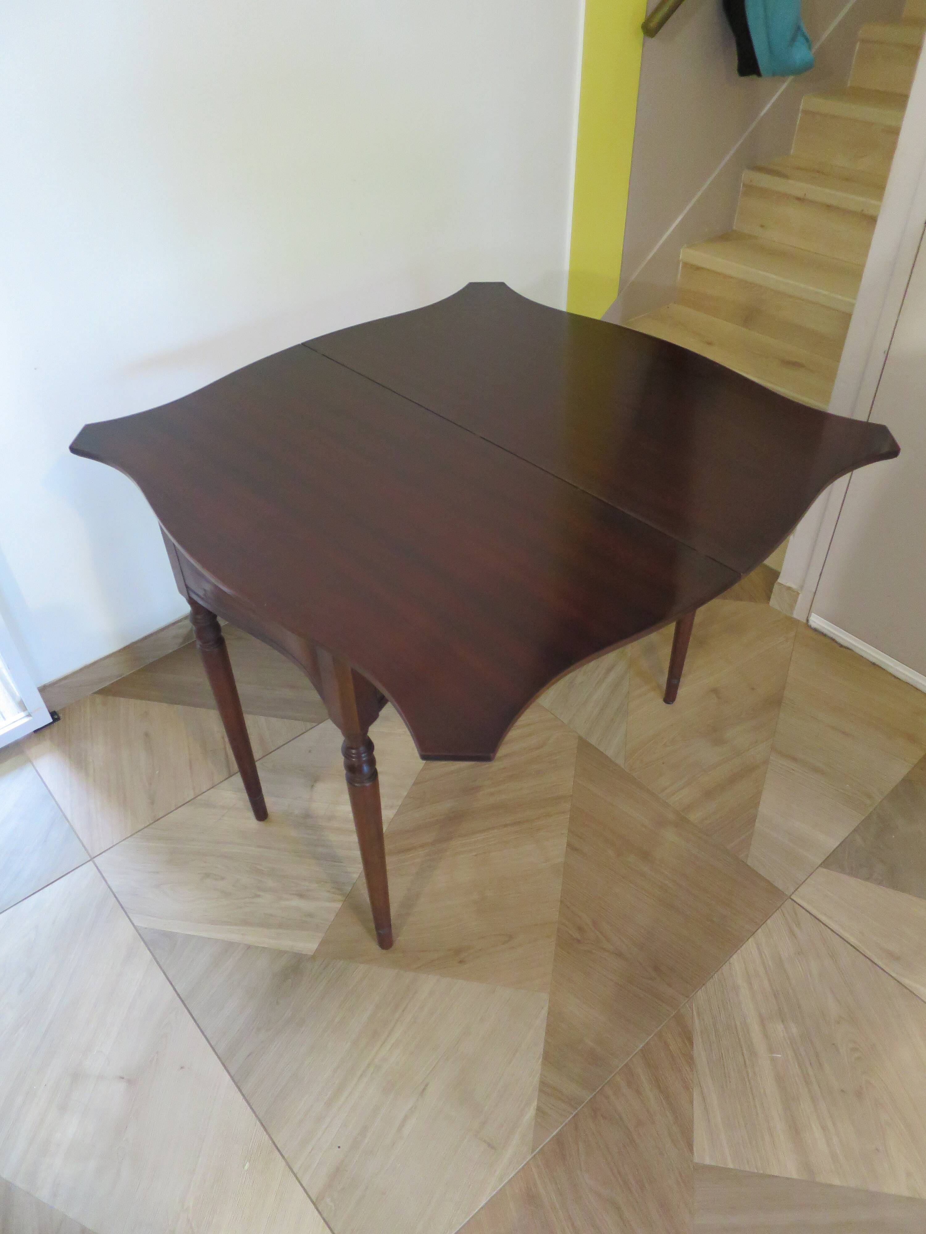 Table d’appoint extensible -Bureau-Années 80-Louis XV-teinte acajou