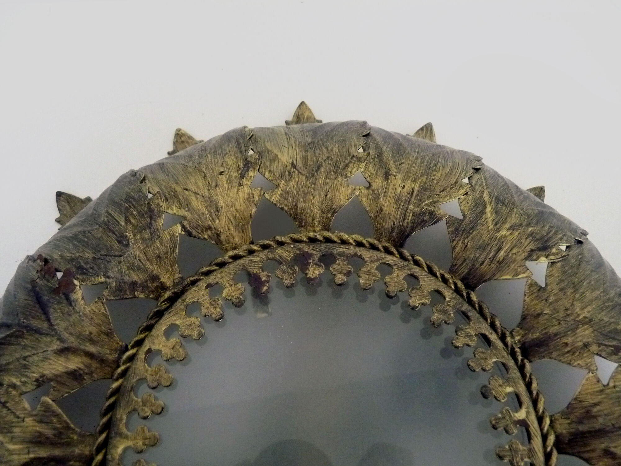 Sun ceiling lamp, double light gilded metal foliage, year 70