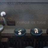 Machine à écrire manuelle Hermes 2000