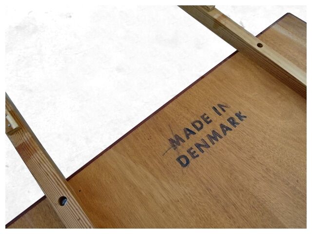Table de repas danoise par Verner Pedersen scandinave teck 1950 estampillée