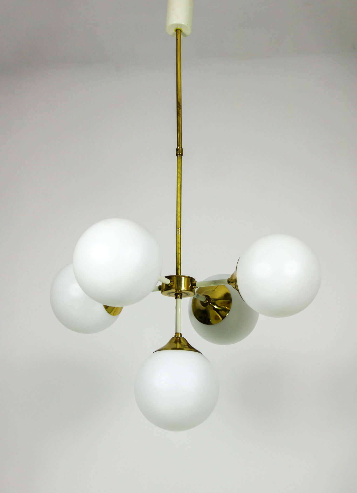 Lustre en laiton à 5 bras du milieu du siècle