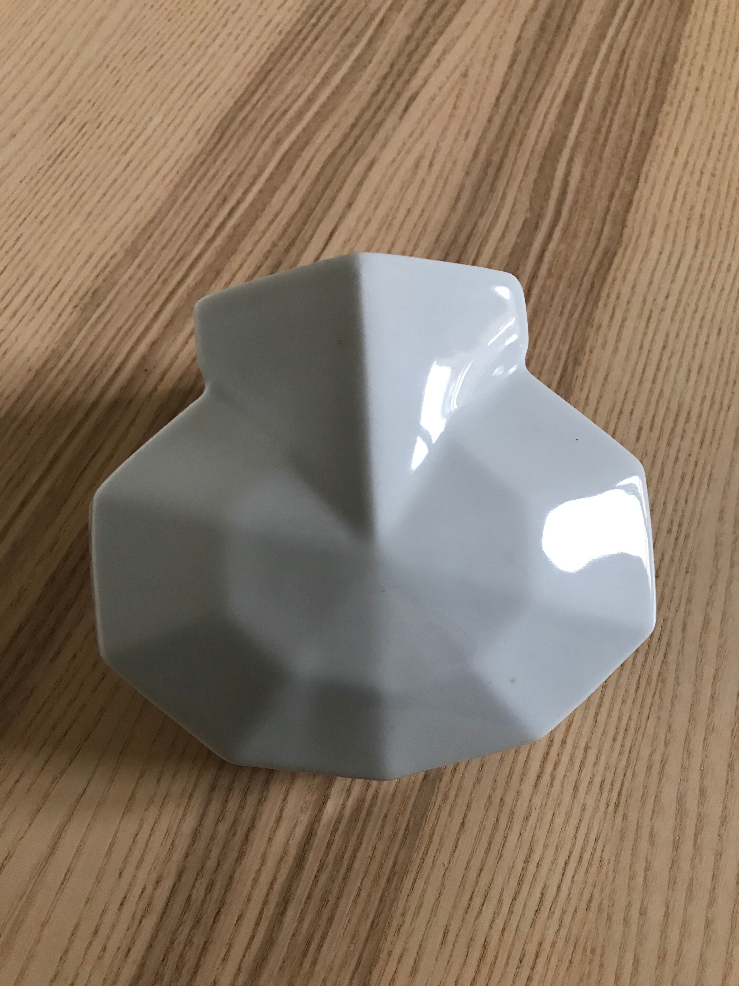 Porcelain soap holder