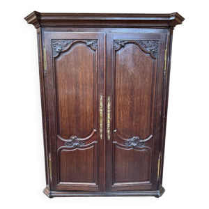 Armoire ancienne