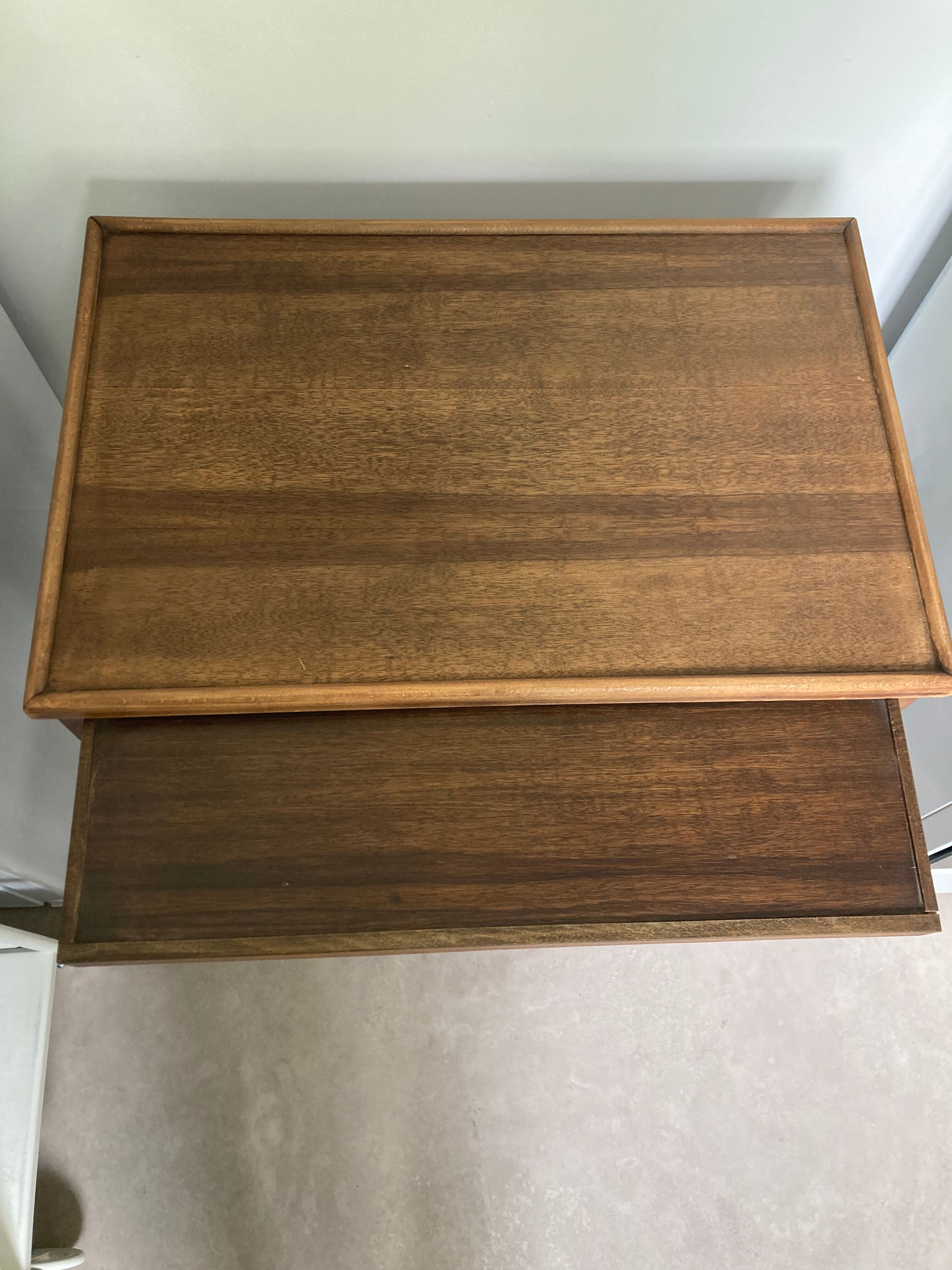 Vintage rolling bar service