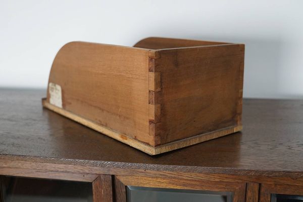 Meuble de mercerie ancien en chêne allemand, années 1920/30