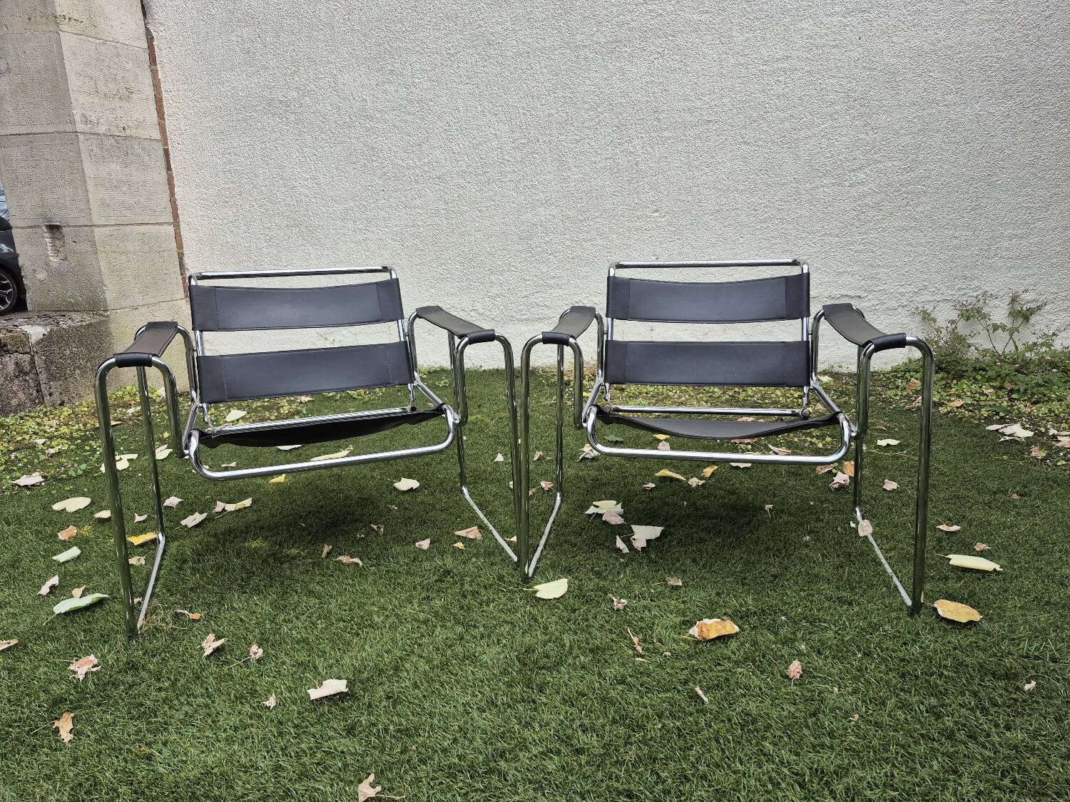 Pair of armchairs